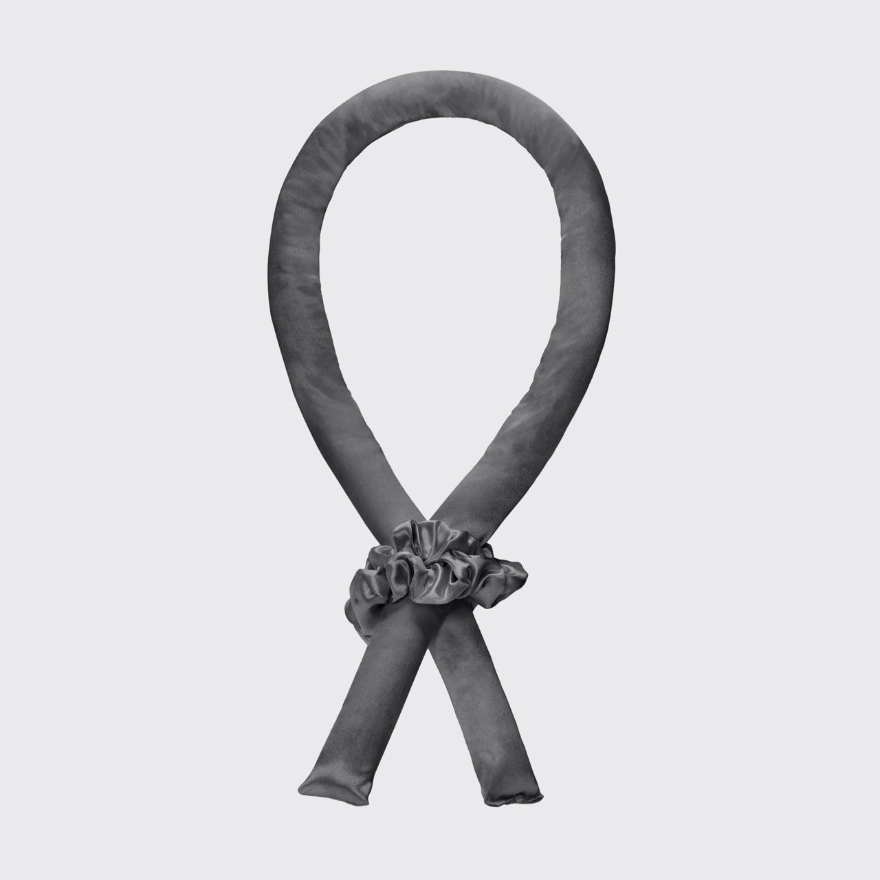 Alternative view of Charcoal + Black Nighttime Blowout Routine