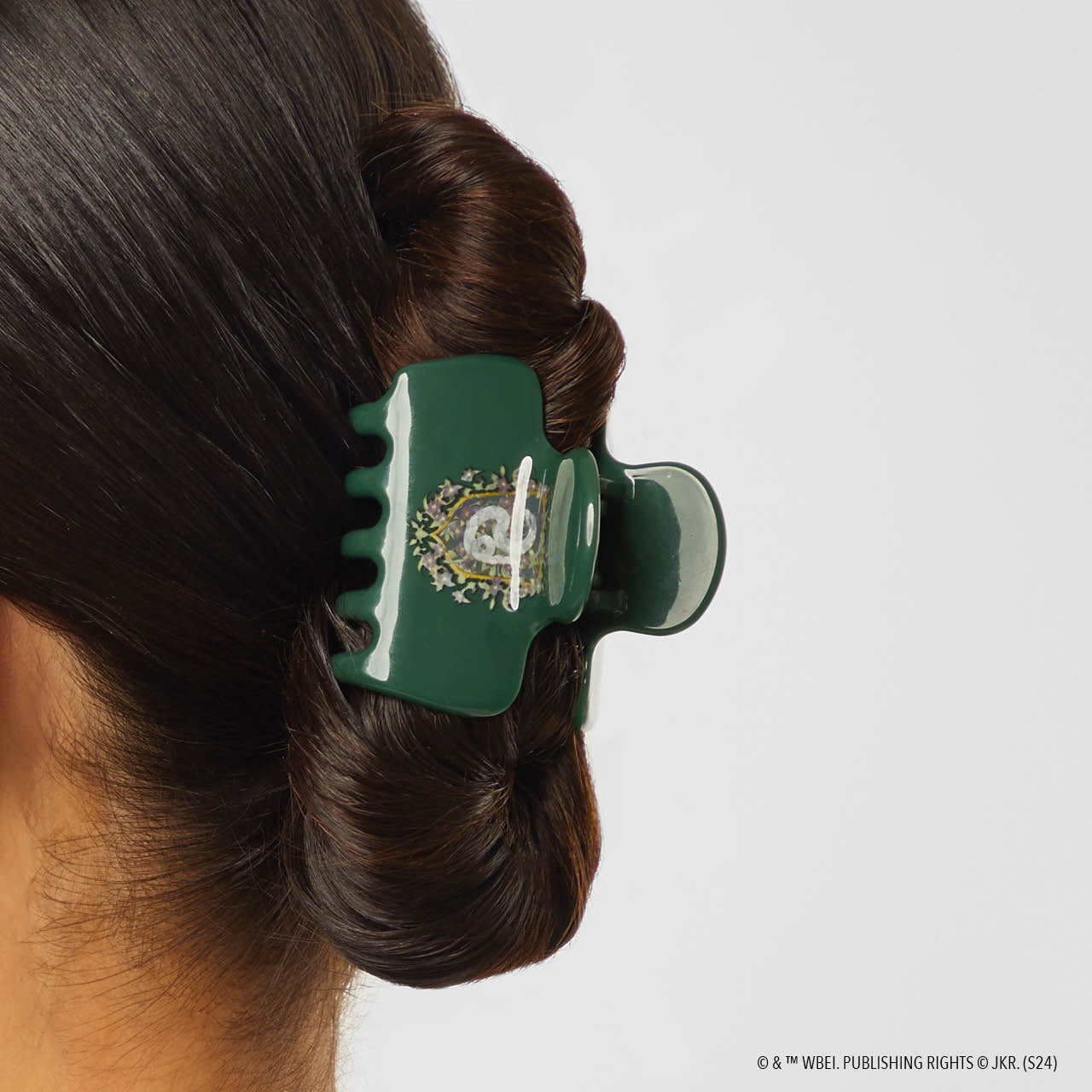 Alternative view of Kitsch x Harry Potter Cloud Claw Clip in Slytherin