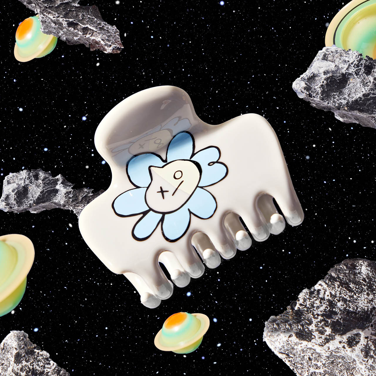 Kitsch x BT21 Cloud Claw Clip in VAN - Image 3